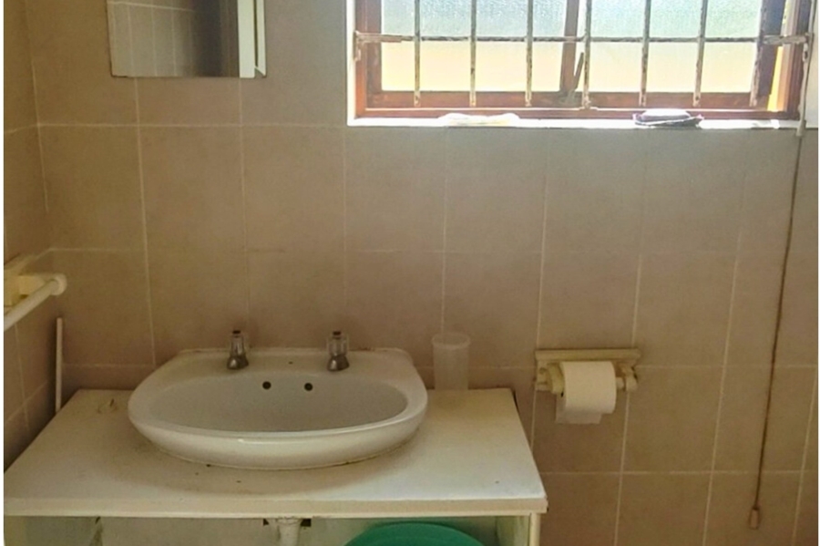 1 Bedroom Property for Sale in Parklands Western Cape